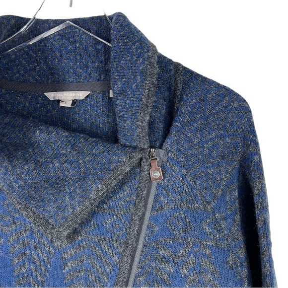 ROYAL ROBBINS Wool Asymmetrical Zip Cardigan Sweater - Picture 2 of 12